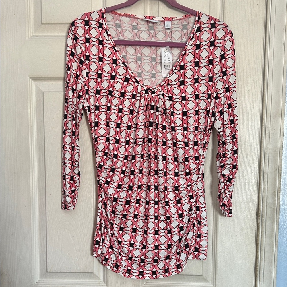NWT New York & Company geometric print long sleeve v neck top size medium